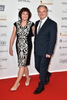 Reiner Haseloff und seine Ehefrau Gabriele bei der Verleihung Die Goldene Henne am 28.09.2018 in Leipzig Die Goldene Henne 2018 Verleihung in Leipzig