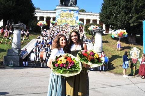 Arabella Pongratz Festwirtin Ramona Pongratz Festwirtin Muenchen 30.09.18 Theresienwise Oktoberfest Wiesen Kapellen Standkonzert unter Bavaria Oktoberfest