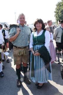 Dieter Petra Reiter OB Muenchen Muenchen 30.09.18 Theresienwise Oktoberfest Wiesen Kapellen Standkonzert unter Bavaria Oktoberfest