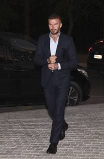Entertainment Bilder der Woche KW40 Entertainment Bilder des Tages David Beckham arriving at the Louis Vuitton s dinner during the PFW Spring-Summer 2019 in Paris Photos: Klotchkoff-Favier E Press Photo Paris France  594679