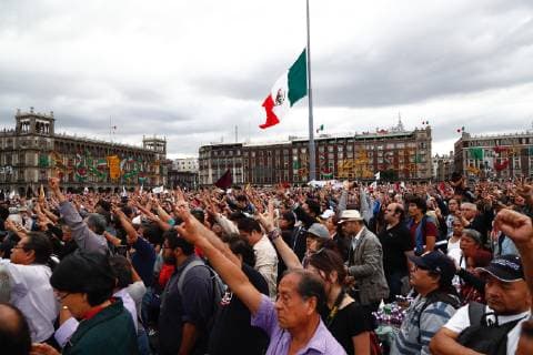 Mexiko, Jahrestag des Massakers von Tlatelolco 1968 October 2, 2018 - EUM20181002NAC59.JPG.CIUDAD DE MEXICO AnniversaryAniversario-Movimiento 68. - 2 de octubre de 2018.- Al cumplirse 50 anos de la represion en Tlatelolco miles de asistentes a la Marcha del 2 de Octubre demandaron: Â¡Ni perdon, ni olvido. Castigo a los asesinos! . Foto: Agencia EL UNIVERSALYadin XolalpaRCC. Copyright: xElxUniversalx