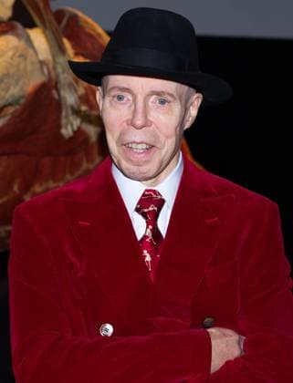 . 04 10 2018. London, United Kingdom. Body Worlds museum. Dr Gunther von Hagens seen during the launching of his exhibition. Launch of Gunther von Hagens Body Worlds museum which is opening at a permanent museum site at The London Pavilion. Created by Dr Gunther von Hagens and his co-director and wife Dr Angelina Whalley, the museum represents a chance to make the most detailed ever journey around the human body, and features real bodies and body parts donated to be preserved by Dr von Hagens patented plastination technique, which replaces fat and water in cells with complex synthetics.  xGustavoxValientex xi-Imagesx IIM-18584-0034
