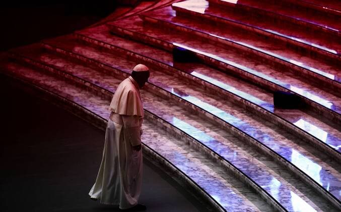 News Themen der Woche KW 40 News Bilder des Tages October 6, 2018 - Vatican City (Holy See) Youth meeting with POPE FRANCIS and the Synodal Father in the Aula Paolo VI at the Vatican Vatican City State - ZUMAi15_ 20181006_zaf_i15_014 Copyright: xEvandroxInettix