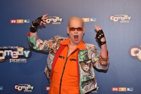 Hella von Sinnen kommt am 07.10.2018 in Köln zur Verleihung des Deutschen Comedy Preis 2018.