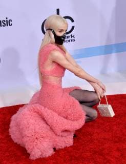 Singer Poppy arrives for the 46th annual American Music Awards at the Microsoft Theater in Los Angeles on October 9, 2018.  LAP20181009149 JIMxRUYMEN