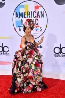 Singer Cardi B arrives for the 46th annual American Music Awards at the Microsoft Theater in Los Angeles on October 9, 2018.  LAP20181009245 JIMxRUYMEN