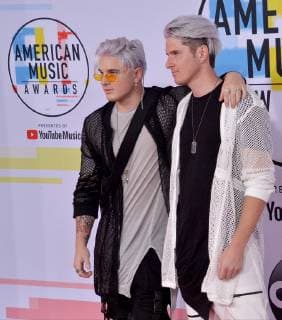 Michael Trewartha (L) and Kyle Trewartha of Grey arrive for the 46th annual American Music Awards at the Microsoft Theater in Los Angeles on October 9, 2018.  LAP20181009505 JIMxRUYMEN