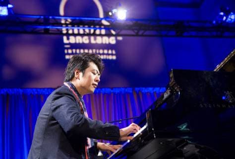 (181011) -- NEW YORK, Oct. 11, 2018 -- Pianist Lang Lang performs in a benefit gala for music education in the United States and China, in New York Oct. 10, 2018. Lang Lang raised 1.6 million U.S. dollars in the benefit gala during a celebration for the 10th anniversary of the Lang Lang International Music Foundation. ) (yy) U.S.-NEW YORK-PIANIST LANG LANG-BENEFIT GALA wangxying 