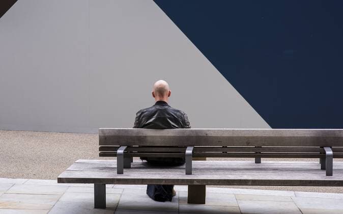 Rear view of man sitting on bench. Copyright: xErnestoxRogata LOOPxIMAGESx ERA0481803