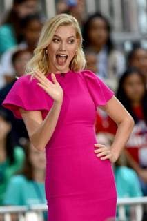 Entertainment Bilder der Woche KW41 Entertainment Bilder des Tages October 11, 2018 - New York, NY, USA - October 11, 2018 New York City..Karlie Kloss on NBC s Today Show to celebrate International Day of the Girl at Rockefeller Plaza on October 11, 2018 in New York City. New York USA  - ZUMAny1_ 20181011_zaf_ny1_160 Copyright: xKristinxCallahanx