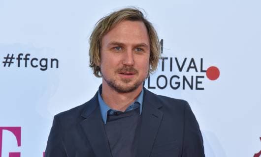 Der Schauspieler LARS EIDINGER, Preisträger des international Acters Award kommt am 12.10.2018 in Köln zur Verleihung der Filmfestival Cologne Awards, der feierliche Abschluss des internationalen Film- und Fernsehfestival in Köln
