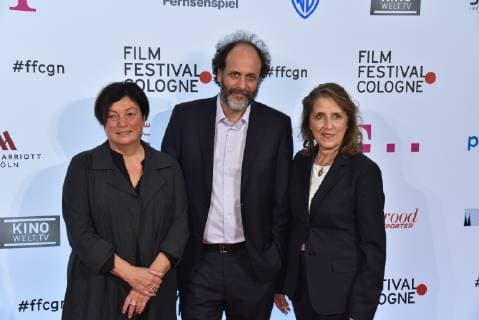 Filmfestival Direktion Martina Richter, l-r, Preisträger des Filmpreis Köln Regisseur Luca Guadagnino und Geschäftsführerin Filmstiftung NRW Petra Müller kommt am 12.10.2018 in Köln zur Verleihung der Filmfestival Cologne Awards, der feierliche Abschluss des internationalen Film- und Fernsehfestival in Köln