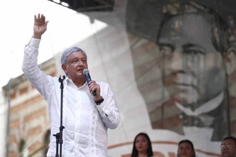 October 12, 2018 - EUM20181012POL06.JPG .CIUDAD DE MEXICO. PoliticsPolitica-AMLO.- El presidente electo Andres Manuel Lopez Obrador da un mensaje a sus simpatizantes en Merida, Yucatan, el viernes 12 de octubre de 2018, como parte de su gira de agradecimiento. Foto: Agencia EL UNIVERSALYadin XolalpaEELG Copyright: xElxUniversalx