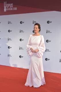 Natalia Woerner Ankunft am roten Teppich zum 1. OPUS KLASSIK AWARD im Konzerthaus am GendarmenMarkt in Berlin am 14.10.2018
