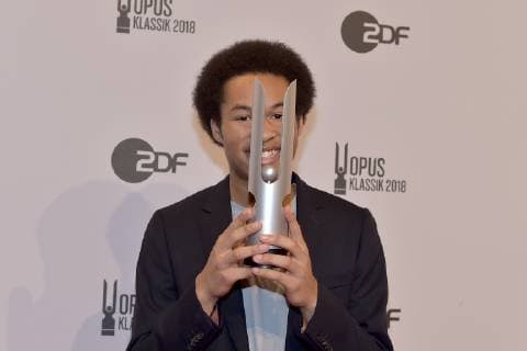 Sheku Kanneh-Mason, Nachwuchskuenstler, Cello Preistraeger zum 1. OPUS KLASSIK AWARD im Konzerthaus am GendarmenMarkt in Berlin am 14.10.2018