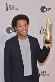 Sheku Kanneh-Mason, Nachwuchskuenstler, Cello Preistraeger zum 1. OPUS KLASSIK AWARD im Konzerthaus am GendarmenMarkt in Berlin am 14.10.2018