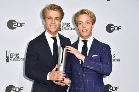 Lucas & Arthur Jussen bei der Verleihung des Opus Klassik 2018 im Konzerthaus am Gendarmenmarkt. Berlin, 14.10.2018