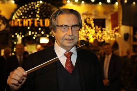 15.10.2018, Marchfelderhof Deutsch-Wagram, Verleihung des Goldenen Johann Strauß 2018, Welturaufführung des Wiener Philharmonikermarsches im Bild: Maestro Riccardo Muti, Verleihung des Goldenen Johann Strauß 2018