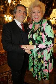 15.10.2018, Marchfelderhof Deutsch-Wagram, Verleihung des Goldenen Johann Strauß 2018, Welturaufführung des Wiener Philharmonikermarsches im Bild: Maestro Riccardo Muti, Birgit Sarata, Verleihung des Goldenen Johann Strauß 2018