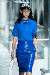 A model displays a new creation at the fashion show of YOUWEI during the Shanghai Fashion Week Spring Summer 2019 in Shanghai, China, 17 October 2018. YOUWEI show at 2019 Spring Summer Shanghai Fashion Week  pbu886139_28
