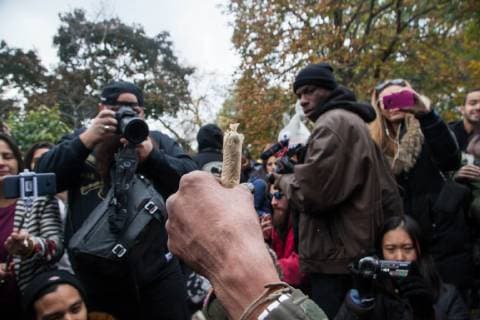 October 17, 2018 - Toronto, Ontario, Canada - Cannabis is legal in Canada in October 17th. Recreational use of cannabis is allowed for adults over 19 years of age. People gather in Toronto to celebrate the legalization of cannabis. Toronto Canada - ZUMAd114 20181017_zap_d114_004 Copyright: xJohnnyxDexFrancox