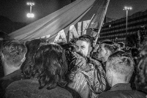 Chronological Monochrome Archive 90 s 19900108DE Leipzig, letzte Montagsdemo in der DDR. Skinheads und Neo-Nazis sind bereits öffentlich aufgetreten