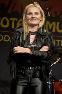 Laura van den Elzen live auf dem 1. Potato Music Festival im Technikum. München, 20.10.2018