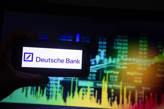 DAX Corporations, Das Logo von Deutsche Bank ist in dieser Illustration zu sehen. Das Unternehmen gehört zum Deutschen Aktienindex ( DAX ). Frankfurt Hessen Deutschland Börse Frankfurt