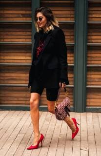 A chic showgoer attending Mercedes-Benz Fashion Week in Tbilisi, Georgia - Nov 1, 2018 - MBFWTbilisi: Spring 2019 Street Style Day 1, Tbilisi Georgia  Copyright: xAngelinaxIlmastx h_00563391