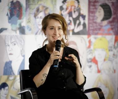 Margarete Stokowski, bei einer Podiumsdiskussion im Rahmen der Veranstaltung 100 Frauen und 100 Jahre Frauenwahlrecht im Bundesministerium der Justiz und fuer Verbraucherschutz, 01.11.2018, Berlin. Berlin Deutschland *** Margarete Stokowski at a panel discussion during the event 100 Women and 100 Years of Womens Voting Rights at the Federal Ministry of Justice and Consumer Protection 01 11 2018 Berlin Berlin Germany Copyright: xBMJV IngaxKjer photothekx