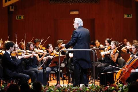 Spanish tenor Placido Domingo (C) performs during a concert offered by the orchestra of Reina Sofia Music academy on the occasion of the 80th anniversary of Queen Sofia in Madrid, Spain, 02 November 2018. Spain s Emeritus Queen Sofia turns 80 on 02 November 2018. Spain s Emeritus Queen Sofia turns 80 !ACHTUNG: NUR REDAKTIONELLE NUTZUNG!  Copyright: xJ.P.Gandulx GRAF172 20181102-636767895186683329