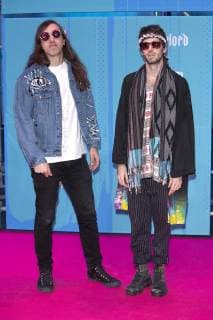 Sebastian Pringle und Gilbert Vierich von den Crystal Fighters bei der Verleihung der MTV European Music Awards 2018 in der Bizkaia Arena. Bilbao, 04.11.2018