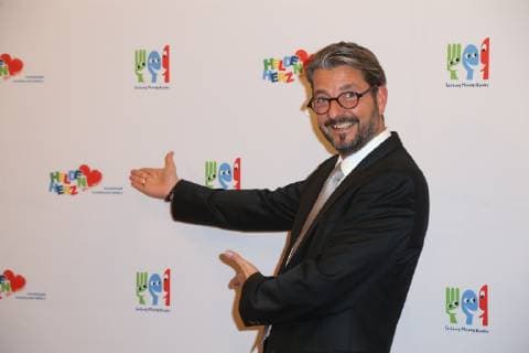 Hamburg Pianist Felix Reuter Kinderschutzpreis Heldenherz 2018 der Stiftung Mittagskinder im Rathaus Hamburg am 5.11.2018