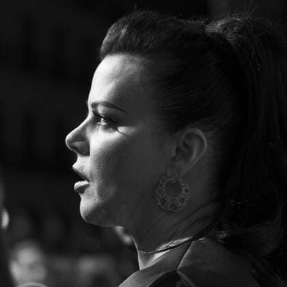 November 7, 2018 - Madrid, Spain - The American actress Debi Mazar attends the premiere of ARDE MADRID at callao cinema in madrid spain. November 7, 2018 Madrid Spain  - ZUMAn230 20181107_zaa_n230_1103 Copyright: xOscarxGonzalezx