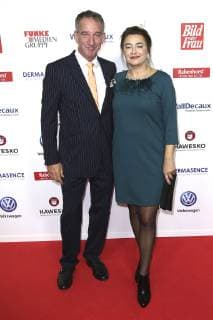 Heio von Stetten mit Gattin Elisabeth Romano bei der 12. Verleihung der Goldenen Bild der Frau 2018 im Stage Operettenhaus. Hamburg, 07.11.2018