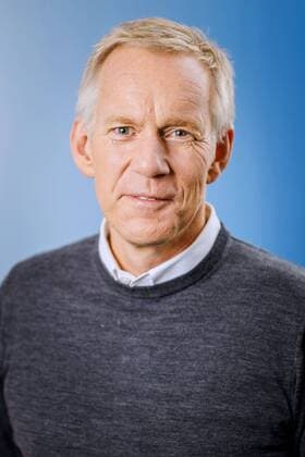 MDR - Riverboat. Moderator Johannes B. Kerner anläßlich der Aufzeichnung der MDR - Talkshow Riverboat am 09.11.2018 im Studio 3 der Mediacity Leipzig. 20181109SFL0043