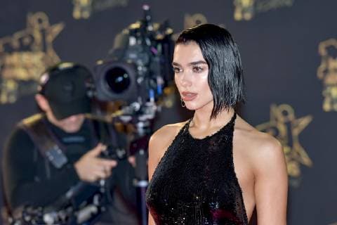 Dua Lipa CELEBRITEE - 20th NRJ Music Awards - Cannes - 10 11 2018 NorbertScanella Panoramic 