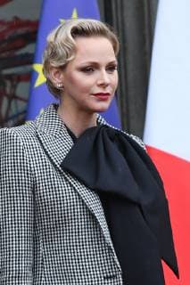 Prince Albert of Monaco and his wife Charlene leave the Elysee Palace with more than 60 heads of state and government on the sidelines of commemorations marking the 100th anniversary of the 11 November 1918 armistice, ending World War I, on November 11, 2018. Photo by Favier E-PRESSPHOTO.COM Charlene Wittstock Paris France  595382