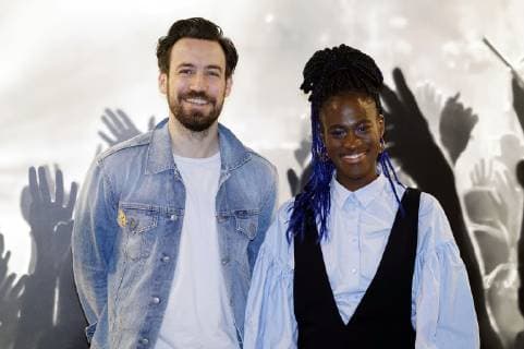 Jan Köppen und Ivy Quainoo beim Semmel Concerts Presselunch in der Verti Music Hall. Berlin, 13.11.2018