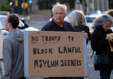 November 13, 2018 - Tucson, Arizona, USA - Pro immigrants rights protest in Tucson in support of the migrant caravan traveling through Mexico towards the US border. They denounced the stationing of US troops by President Trump on the border to hault the caravan if they reach the Arizona and support the migrants rights to apply for asylum. Tucson USA - ZUMAb411 20181113_zap_b411_002 Copyright: xChristopherxBrownx