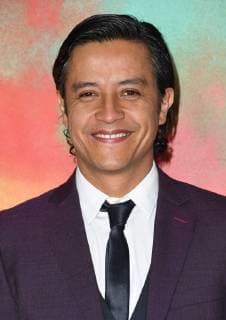 14 November 2018 - Los Angeles, California - Edison Ruiz. Netflix s Narcos: Mexico Season 1 Premiere held at Regal Cinemas LA Live. Photo Credit: Birdie Thompson AdMedia 232396 2018-11-14 CA Los Angeles Etats-Unis  Copyright: xAdMediax STAR_232396_074