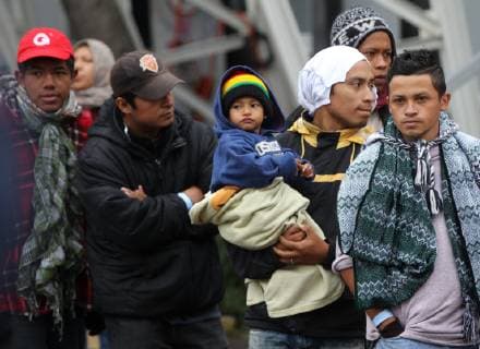 Members of the second caravan of Central American migrants remain in the sports complex Jesus Martinez Palillo , in the midst of an icy wave that affects the country, in Mexico City, Mexico, 15 November 2018. The migrants of this caravan, who entered Mexico on October 29, agreed to continue the road to the United States once the weather conditions improve. Second migrant caravan remains in Mexico City in the middle of a cold wave !ACHTUNG: NUR REDAKTIONELLE NUTZUNG!  Copyright: xMarioxGuzmanx AME4832 20181115-636778972317332533