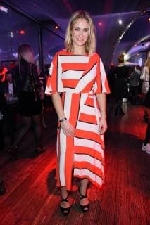 Lea Marlen Woitack beim BUNTE New Faces Award Style im Spindler & Klatt in Berlin