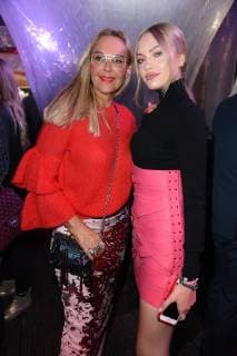 Natascha Ochsenknecht mit Tochter Cheyenne Ochsenknecht (in Marina Hoermanseder) beim BUNTE New Faces Award Style im Spindler & Klatt in Berlin