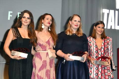 Ruby O. Fee, Julia Malik, Lilly Ingenhoven und Nina Schwichtenberg bei der Verleihung der Bunte New Faces Award Style 2018 im Spindler & Klatt. Berlin, 15.11.2018