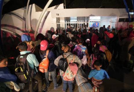 November 15, 2018 - San Diego, California, USA - At the temporary shelter set up at the Unidad Deportiva Benito Juarez in Tijuana, many migrants that arrived on Thursday as part of the central American migrant caravan wait outside hoping to get into the shelter. San Diego USA - ZUMAs44_ 20181115_zaf_s44_018 Copyright: xNelvinxC.xCepedax