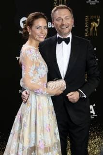 Christian Lindner mit Freundin Franca Lehfeldt bei der 70. Bambi-Verleihung 2018 im Stage Theater am Potsdamer Platz. Berlin, 16.11.2018