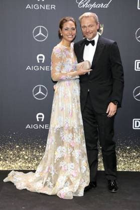 Christian Lindner mit Freundin Franca Lehfeldt bei der 70. Bambi-Verleihung 2018 im Stage Theater am Potsdamer Platz. Berlin, 16.11.2018