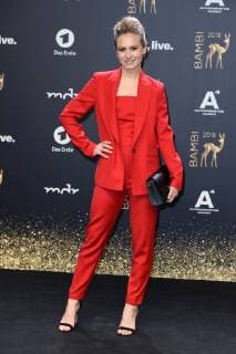 Alina Levshin BAMBI 2018 - Roter Teppich im Theater am Potsdamer Platz in Berlin am 16.11.2018