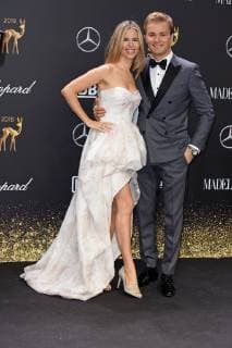 Nico Rosberg mit Ehefrau Vivian Sibold BAMBI 2018 - Roter Teppich im Theater am Potsdamer Platz in Berlin am 16.11.2018